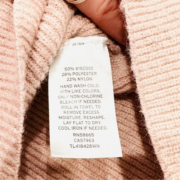 LEITH Dusty Pink Cowl Turtle Neck Ribbed Pullover Sweater - Picture 5 of 8